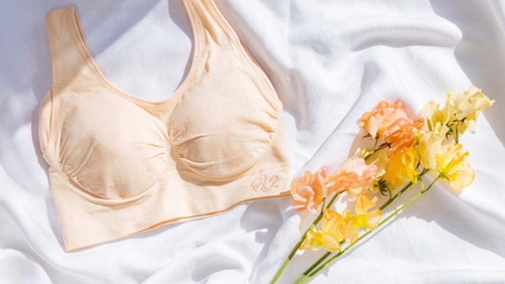 ナイトブラviageの画像