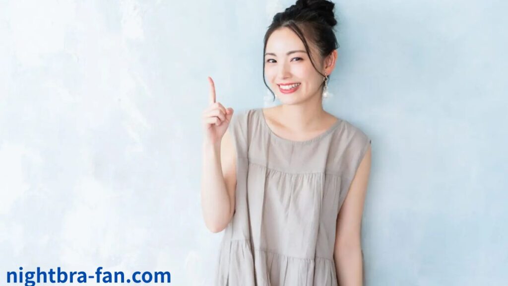 笑顔の女性の画像